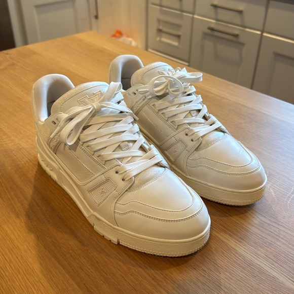 Louis Vuitton LV Trainer - LV Size 8.5 (Great Condition - Barely Used) - Picture 10 of 15